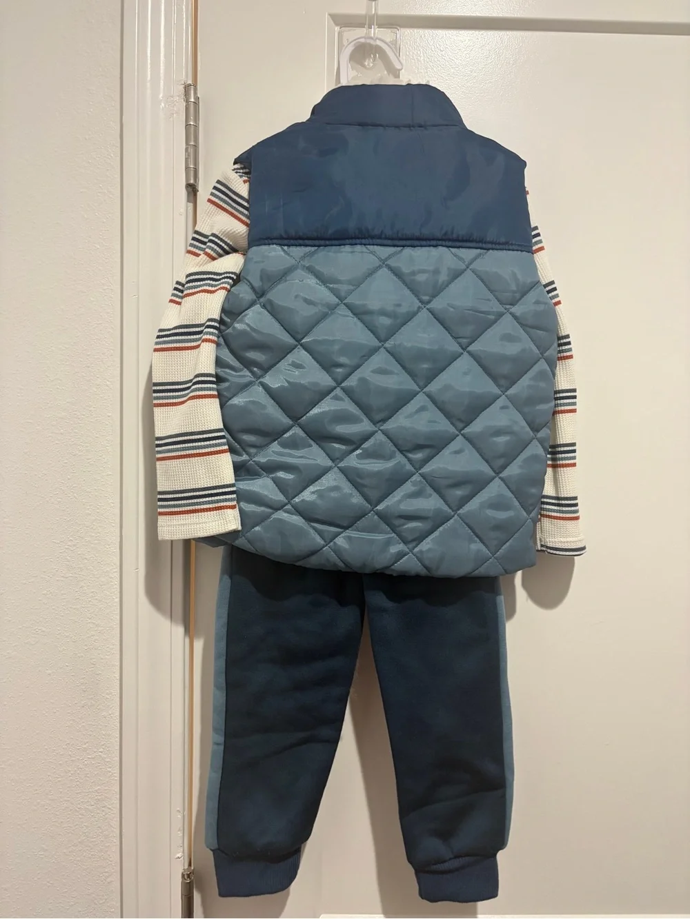 Kids Quilted Blue Puffer Vest & Beanie Set - Cozy Winter Accessory